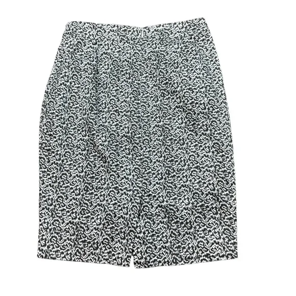 J. CREW: Printed “The Pencil Skirt” - Size 2 - Picture 4 of 7